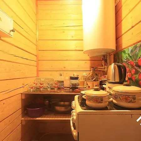 славний гуцул & чани джакузі Daire Yablunytsia